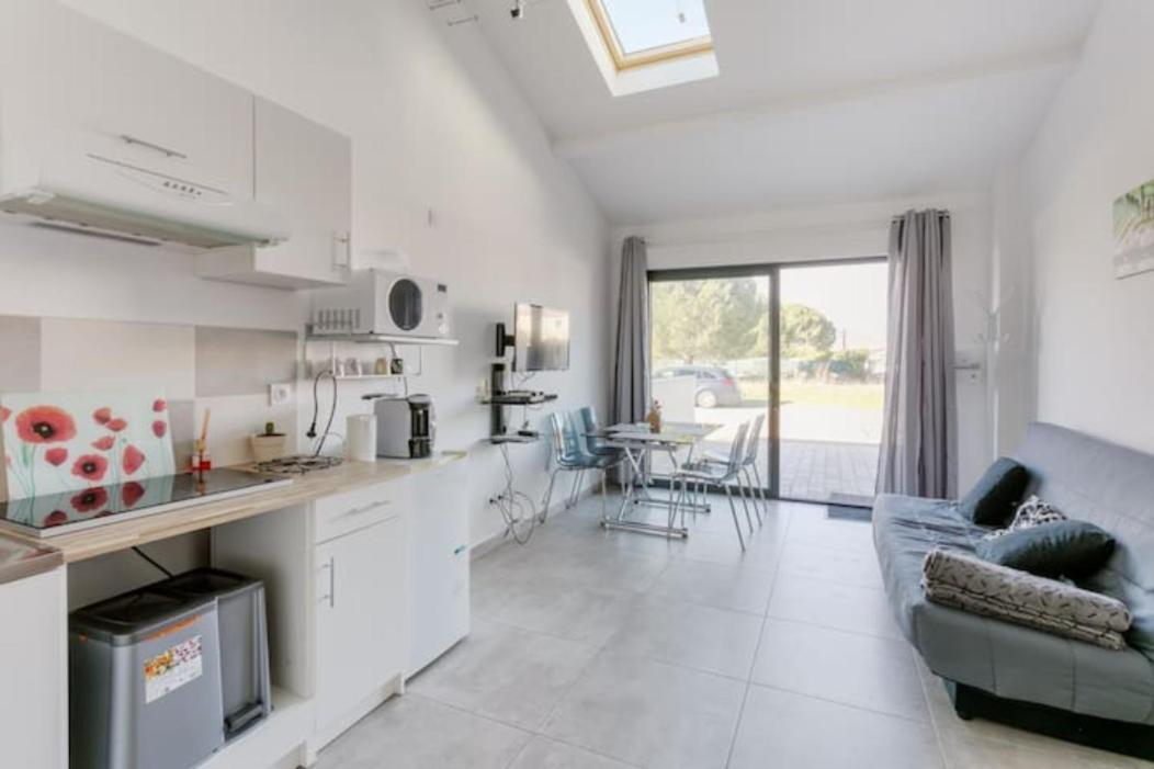 Studio Meuble Saint-Andre-de-Sangonis Bagian luar foto