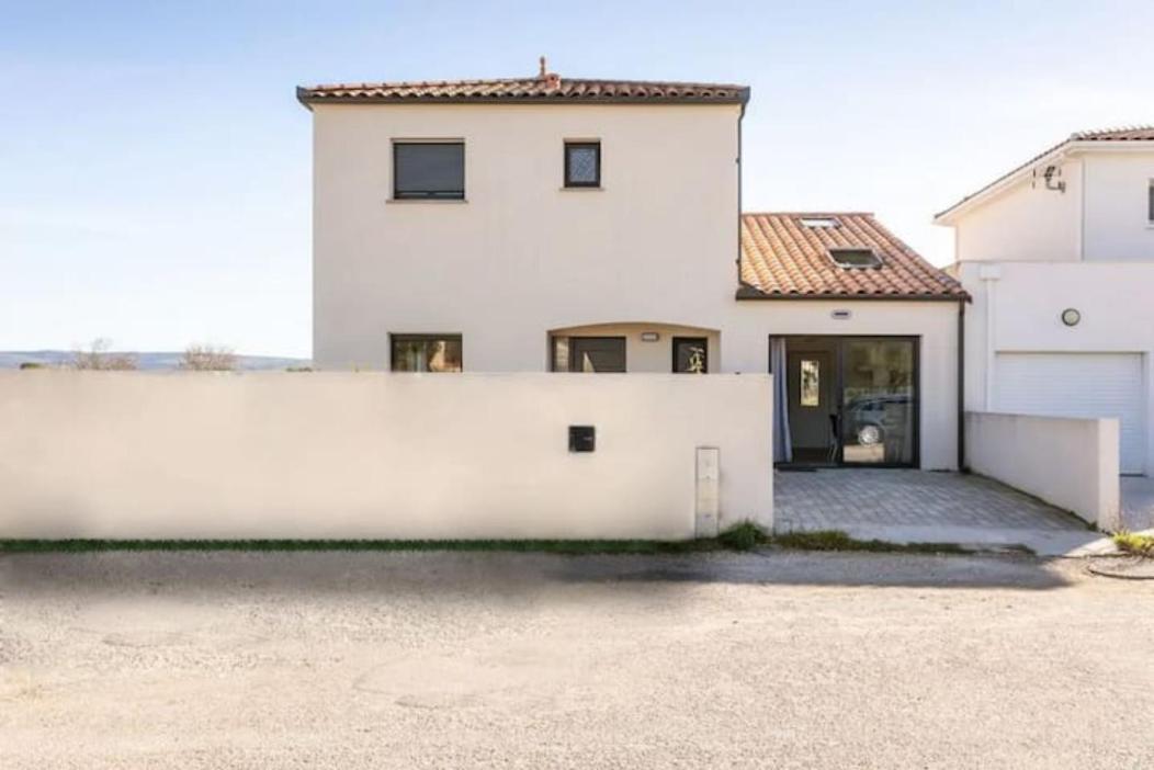 Studio Meuble Saint-Andre-de-Sangonis Bagian luar foto